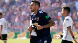 Pinilla no se hizo problema en saludar a su archirrival en su aniversario número 97.