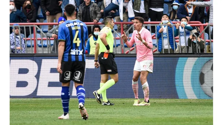 Universidad Católica pierde a Valencia para el clásico con Colo Colo.