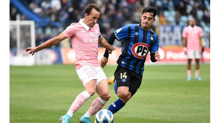 Tabla: Huachipato se queda con los puntos y complica a la UC.