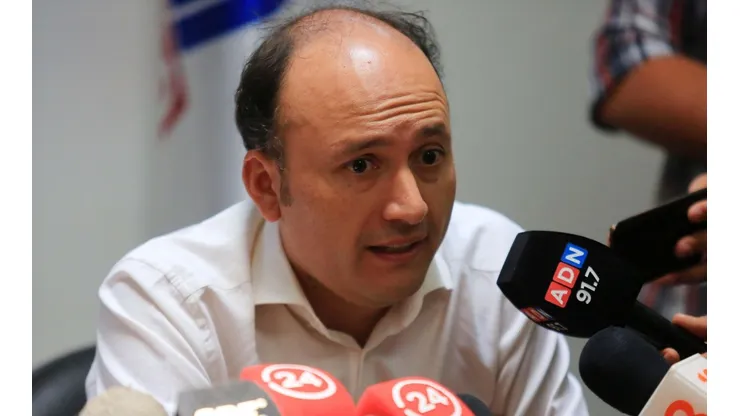 Valladares respalda a Quinteros con la inquietud del partido con UC.