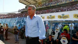 Labruna, ex DT albo, aconseja al Cacique sobre cómo jugarle a River.