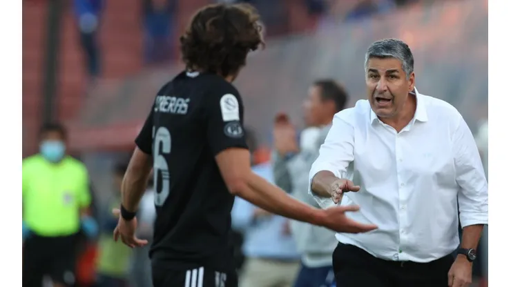 Santiago Escobar respaldó con todo a los juveniles Azules