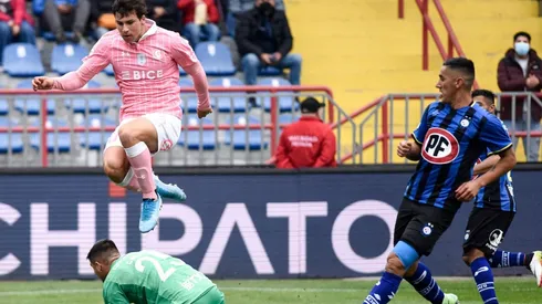Universidad Católica visita a Huachipato en el estadio CAP
