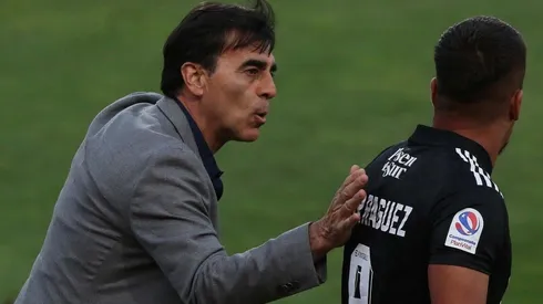 Javier Parraguez tuvo palabras para las críticas y para Gustavo Quinteros.