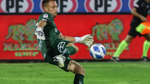 El portero de los Cruzados se mostró feliz por el triunfo en la Libertadores
