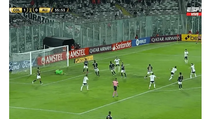 Video: Golazo de Pavez para aumentar la diferencia de Colo Colo.