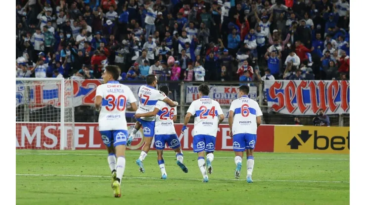La UC sumó de a tres frente a Sporting Cristal en Copa Libertadores.