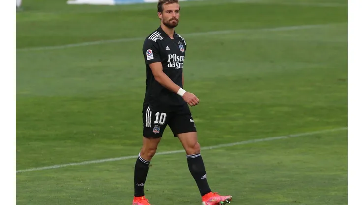 Santos sigue sin convencer en Colo Colo
