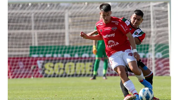 Palestino y Ñublense igualan en el estadio Municipal de La Cisterna