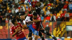 La polémica posición de adelanto de Lucero que evitó el empate de Colo Colo.