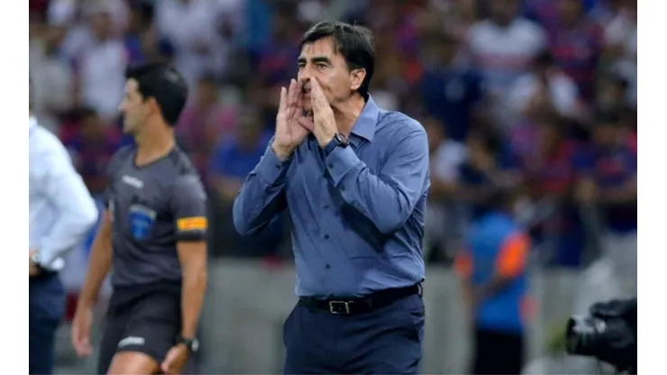 Gustavo Quinteros se mostró contento por el triunfo del Cacique en Brasil