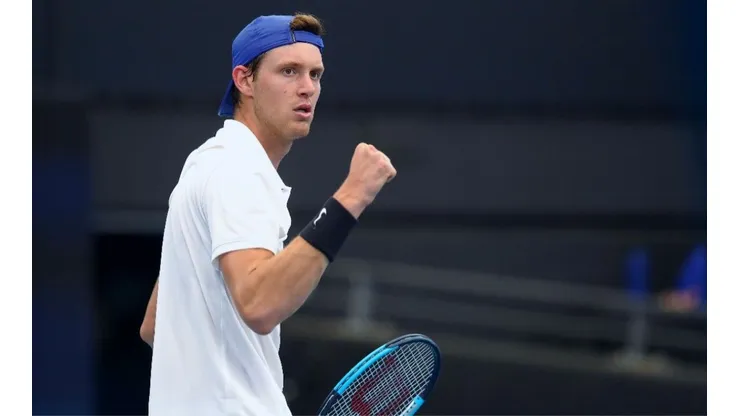 El tenista nacional alcanzó las semifinales en Mexico tras vencer a Melzer