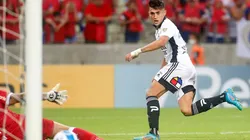 Video: Solari estira la diferencia de Colo Colo sobre Fortaleza.