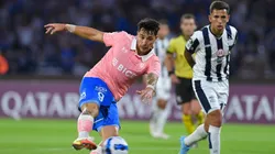 Los Cruzados cayeron en el debut ante los argentinos