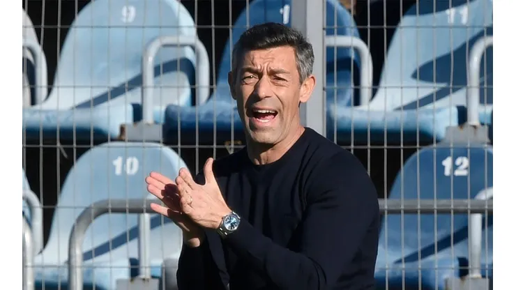 El técnico portugués enfrentará a la UC en el debut del Grupo H