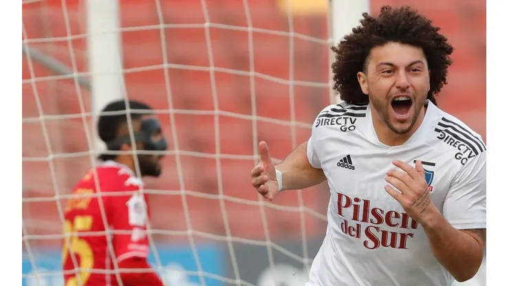Falcón hará su debut absoluto en Copa Libertadores con los albos.