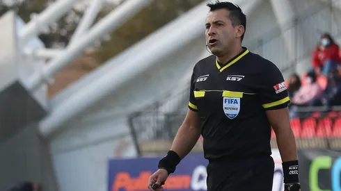 Julio Bascuñán fue uno de los árbitros dados de baja por Javier Castrilli