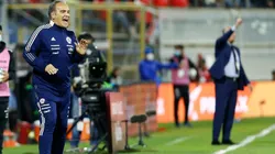 Martín Lasarte asume la responsabilidad de la no clasificación de La Roja a la Copa del Mundo de Qatar