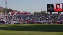Hinchas de la UC no respetaron minuto de silencio por muerte de Leonel Sánchez.