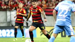 El Búfalo sigue siendo importante en el equipo de Recife.