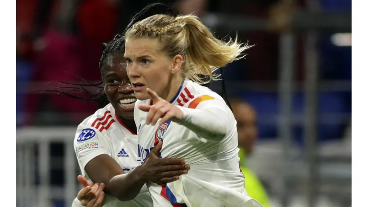 Ada Hegerberg marca su gol 57 en la Champions League