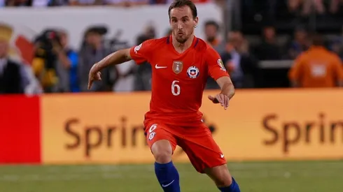 Fuenzalida anuncia su salida de La Roja y se despide de la selección.