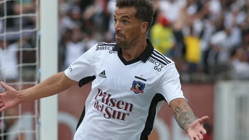 Hinchas peruanos piden minutos a Costa en la selección y emplazan a Gareca.