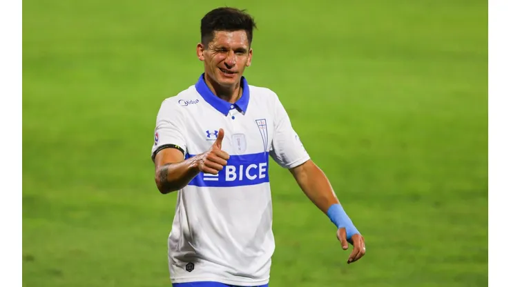 El defensor cruzado comentó el grupo que le tocó a la UC en el torneo