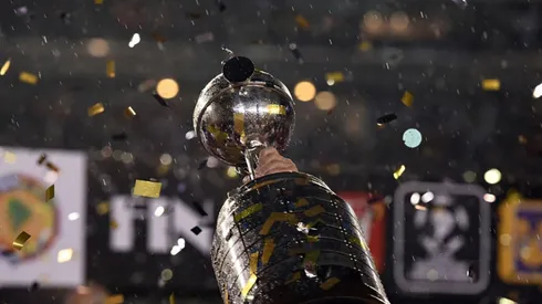 Albos y cruzados conocerán sus grupos este mediodía.