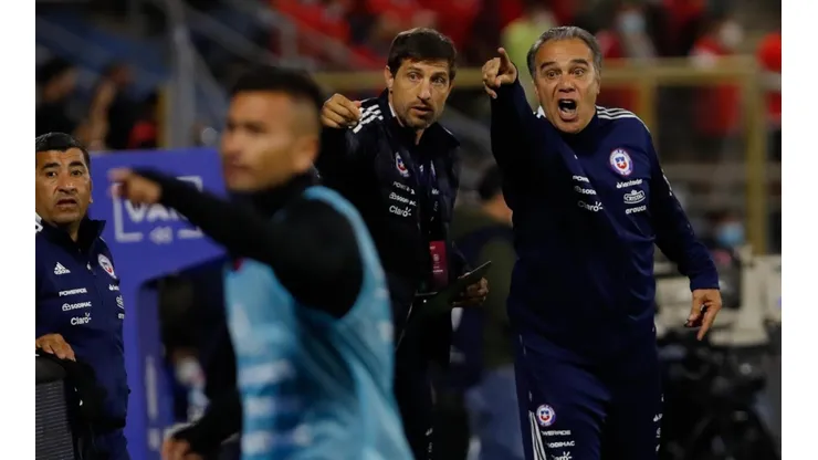 JC Orellana le pone responsabilidad a Lasarte para leer adecuadamente el partido.