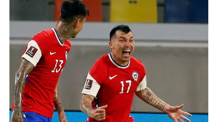 Gary Medel lanzó potente arenga en Redes Sociales.