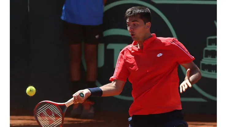 Tomás Barrios se juega el paso a cuartos de final en Bolivia.
