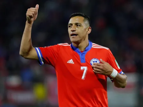Sánchez coloca tranquilidad en La Roja al mostrar su resultado negativo