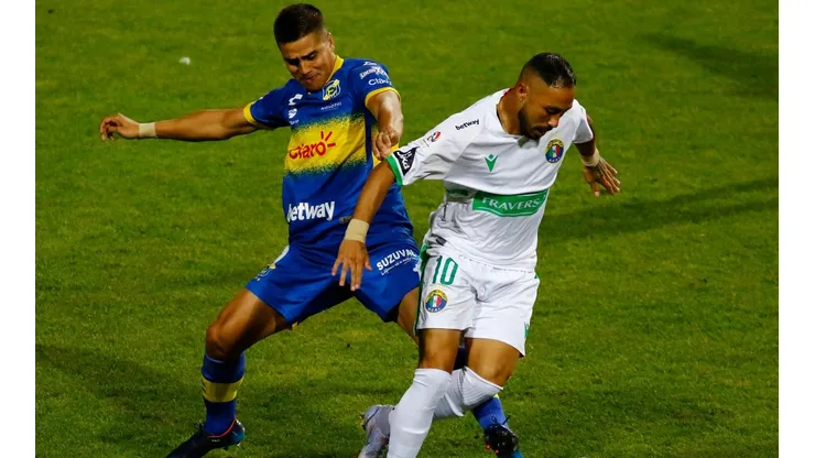 Everton y Audax Italiano terminan por igualar en Viña del Mar.