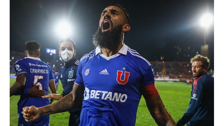 Ronnie Fernández fue convocado a la selección chilena