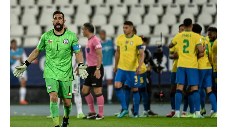 Bravo sabe lo que es derrotar a Brasil