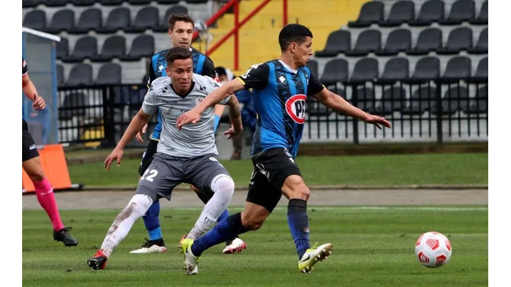 Huachipato y La Serena se miden en el CAP.