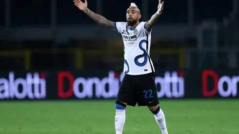 Inter prepara multa para Vidal por sus dichos de ir a Brasil.
