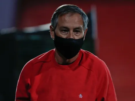 La UC mira de reojo el difícil momento que atraviesa Ariel Holan en México