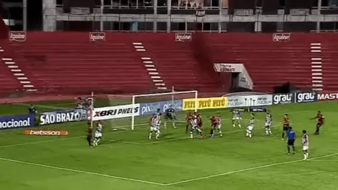 Parraguez guía la victoria del Sport Recife en el Campeonato Pernambucano.