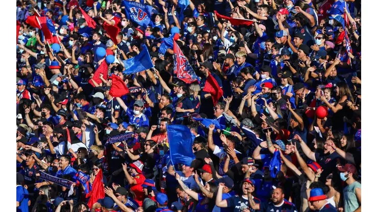 Hinchas de la U podrán ocupar entrada para partido con Curicó.