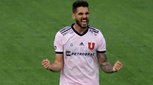 Larrivey dejó huella en el tiempo que estuvo en la U.