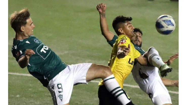 Santiago Wanderers le empata a San Luis en el último minuto de descuento