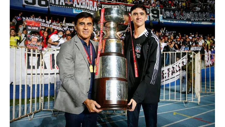 Gustavo Quinteros y su hijo Gonzalo celebraron la consagración de Colo Colo en la Supercopa 2022