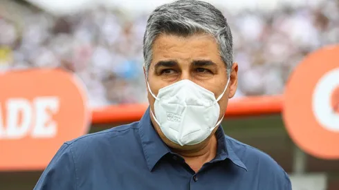 ¿Seguirá Escobar al mando de la U?