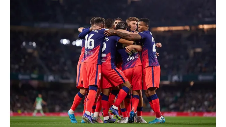 Los Colchoneros se quedaron con tres puntos claves ante la escuadra de Bravo y Pellegrini