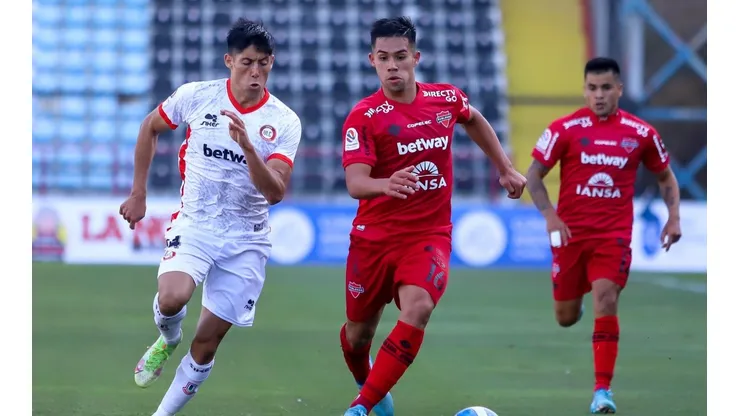 Ñublense y La Calera se verán las caras en la Copa Sudamericana.