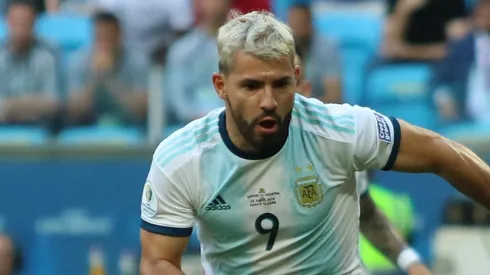 El ex seleccionado argentino reaccionó al duelo entre albo y azules