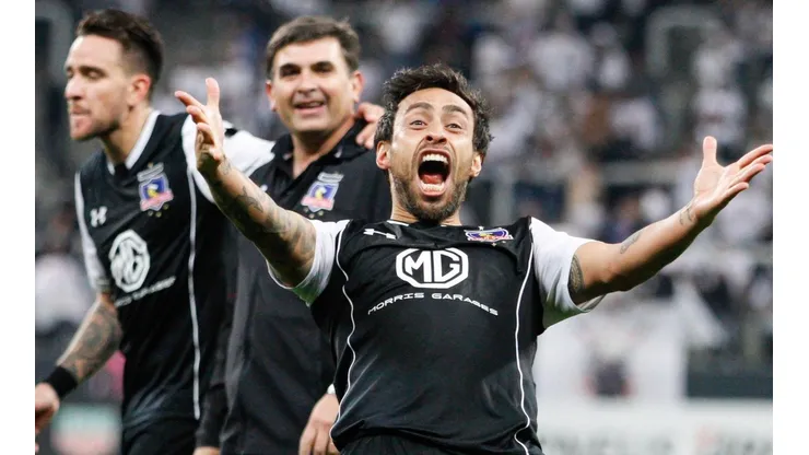 Valdivia aprovecha triunfo de Colo Colo para burlarse de la U.