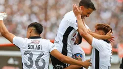 Colo Colo celebra en el Monumental ante Universidad de Chile